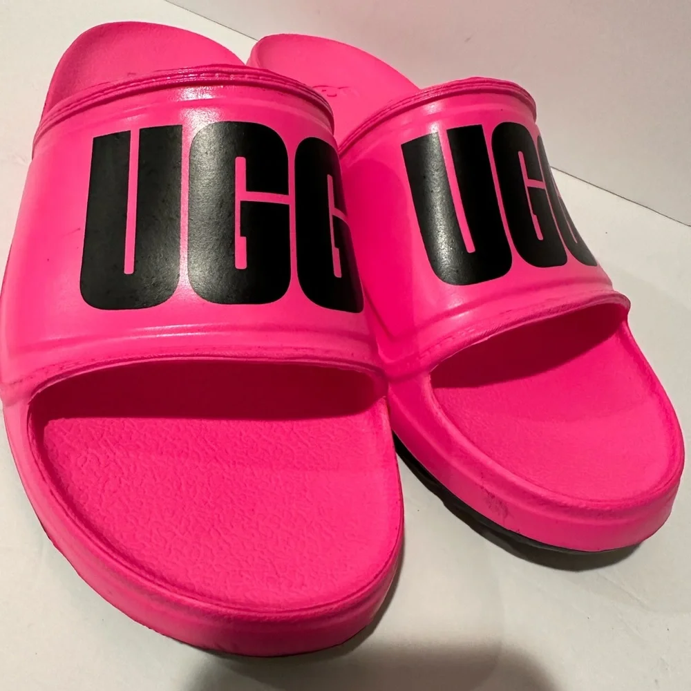 UGG Slides - Picture 2 of 10